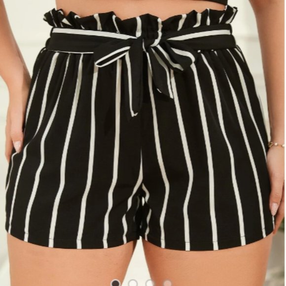 SHEIN Pants - Black and White Striped SHEIN Shorts